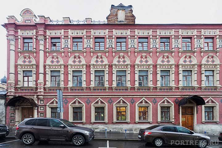 Государственный Литературный музей в Москве. Картины Айвазовского