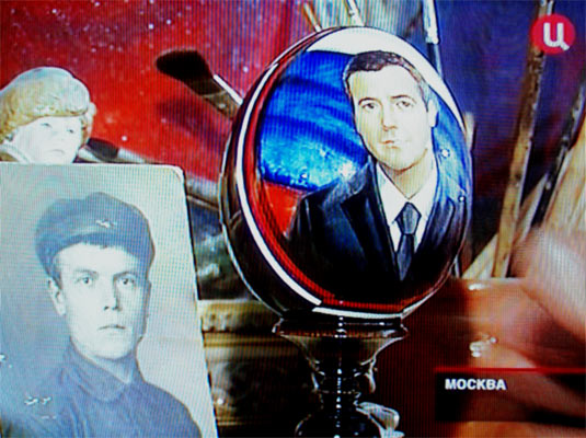 Портрет Медведева как барометр политической коньюктуры
