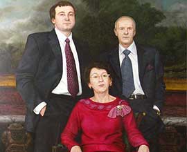 Тройной семейный портрет. Семья Октябрьских