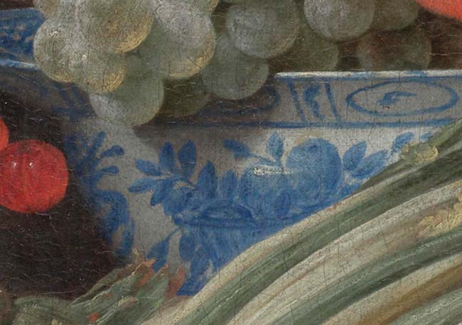 Абрикосы и виноград в бело-голубой миске Ван-ли из краака на выступе стола. Фрагмент №2 Йорис ван Сон