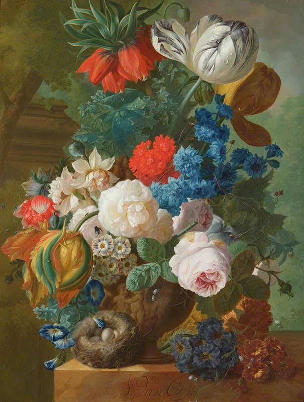 Розы, тюльпаны и корона императорская в вазе с птичьим гнездом