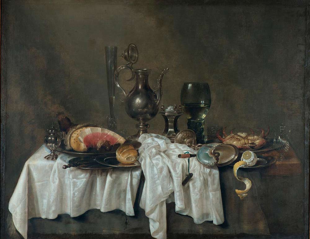 Картина на кухню. Натюрморт с серебряными изделиями, крабом и лимоном