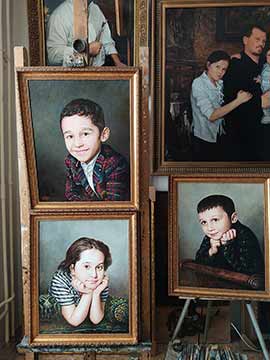 3 портрета из триптиха «Семья», в мастерской